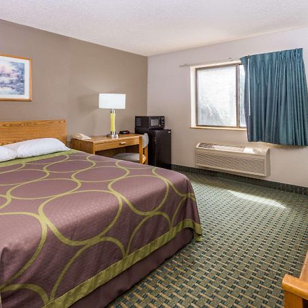 Hotel Super 8 By Wyndham St. Charles Saint Charles Zewnętrze zdjęcie