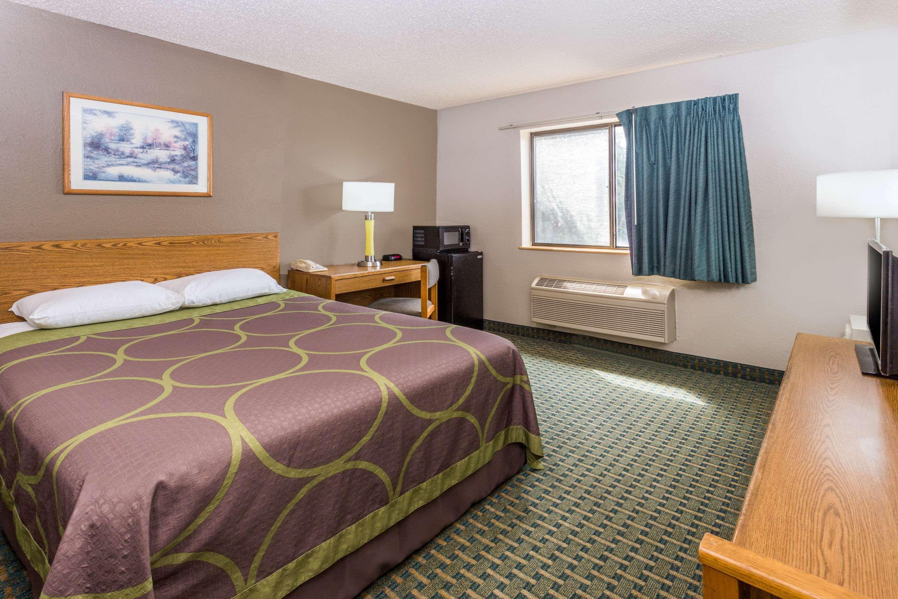 Hotel Super 8 By Wyndham St. Charles Saint Charles Zewnętrze zdjęcie