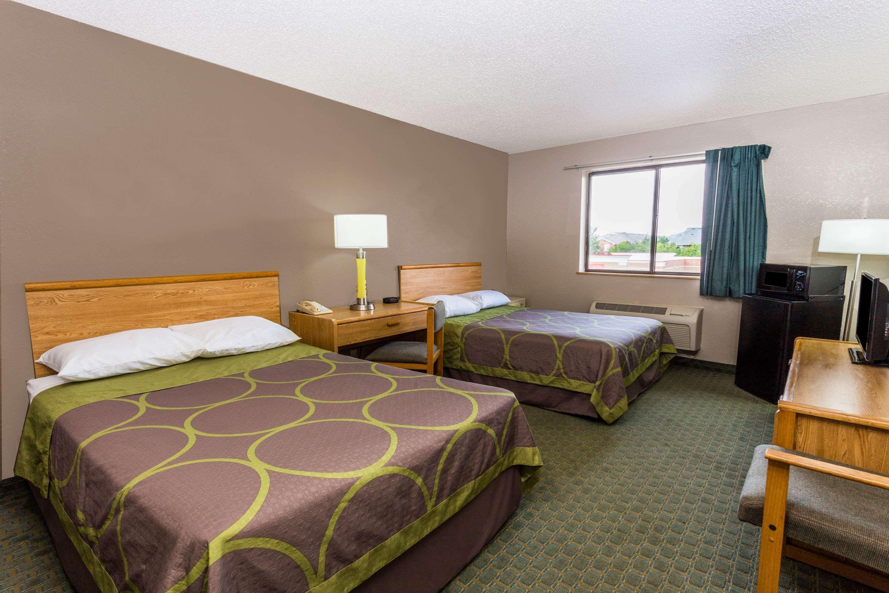 Hotel Super 8 By Wyndham St. Charles Saint Charles Zewnętrze zdjęcie